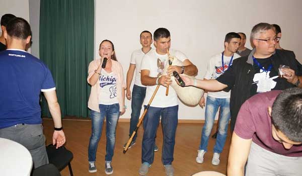 HardUni Img5